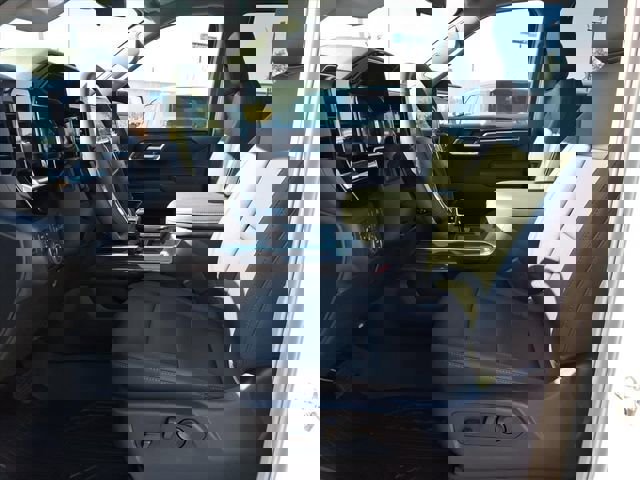 New 2026 Chevrolet Silverado 1500 RST w/ Dark Appearance Package image 12