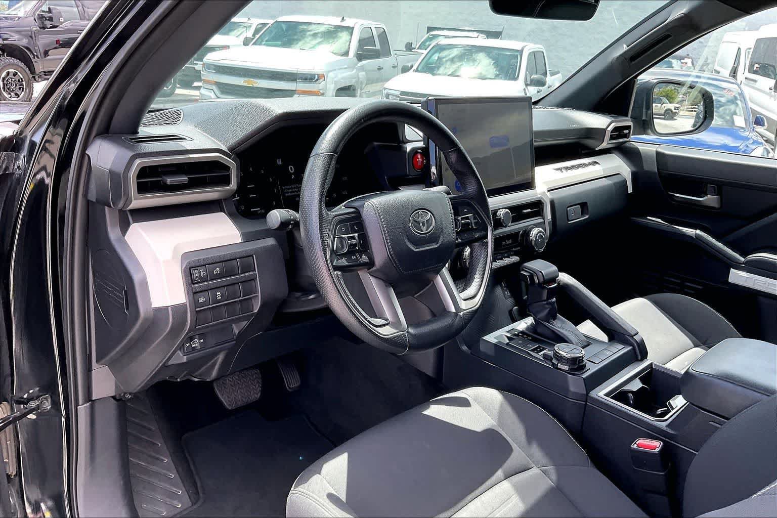 Used 2024 Toyota Tacoma TRD Off-Road AWD/4WD video 2