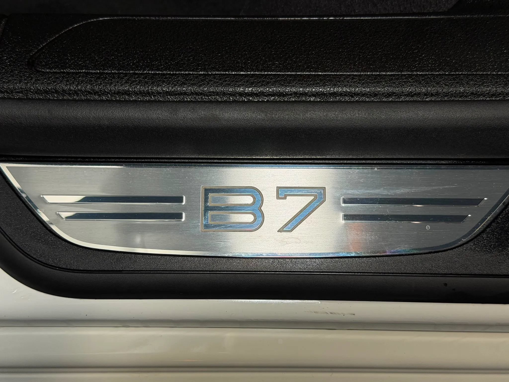 Used 2012 BMW ALPINA B7 RWD image 26