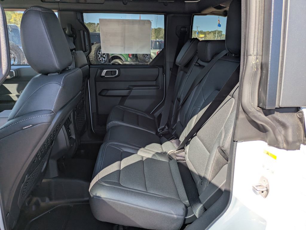 New 2026 Ford Bronco Big Bend w/ Black Diamond Package AWD/4WD image 9