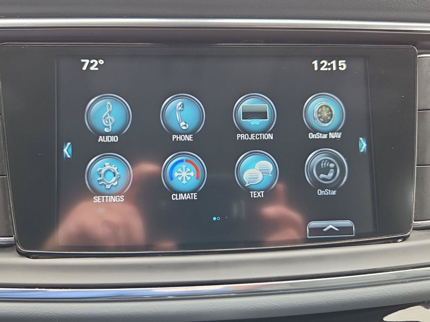 Used 2019 Buick Enclave Essence FWD image 17