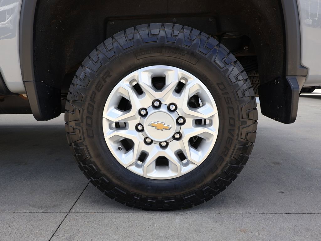 Certified 2024 Chevrolet Silverado 3500 LT w/ Safety Package AWD/4WD image 44