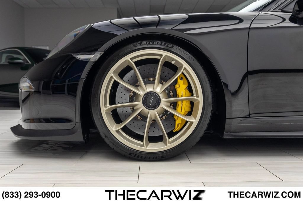 Used 2015 Porsche 911 GT3 RWD image 9