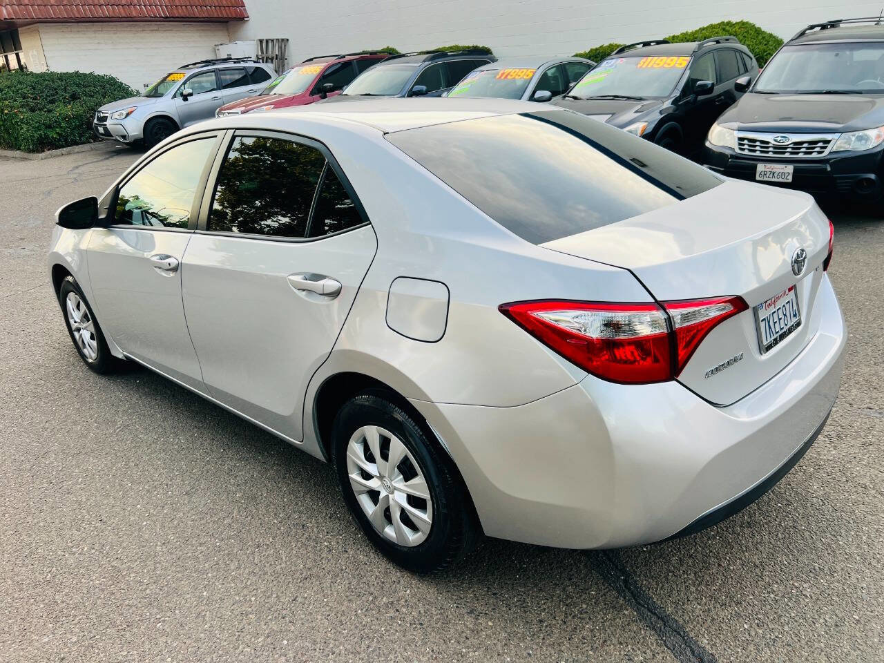 Used 2015 Toyota Corolla L FWD image 4