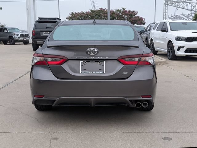 Used 2023 Toyota Camry SE FWD image 7