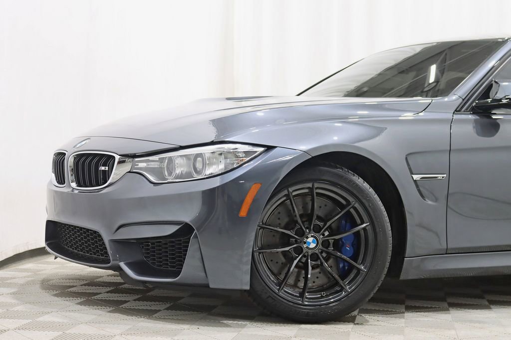 Used 2015 BMW M3 RWD image 2