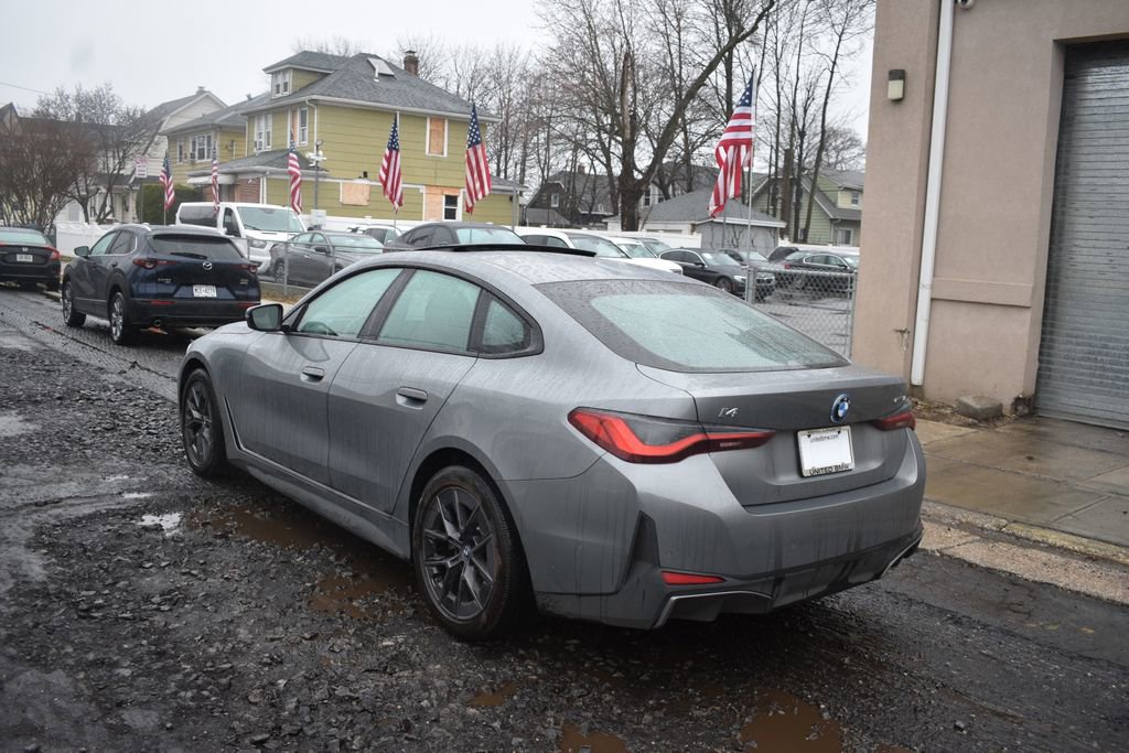 Used 2023 BMW i4 eDrive35 image 8
