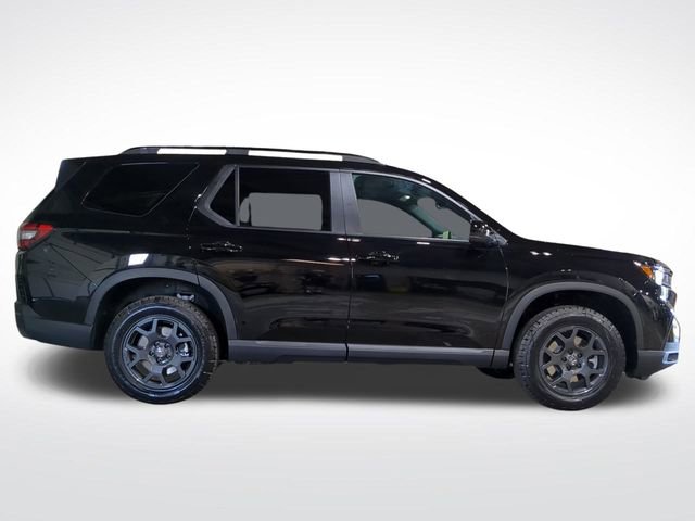 New 2025 Honda Pilot TrailSport image 7