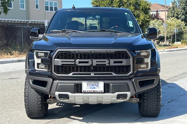 Used 2019 Ford F150 Raptor w/ Equipment Group 802A Luxury image 9