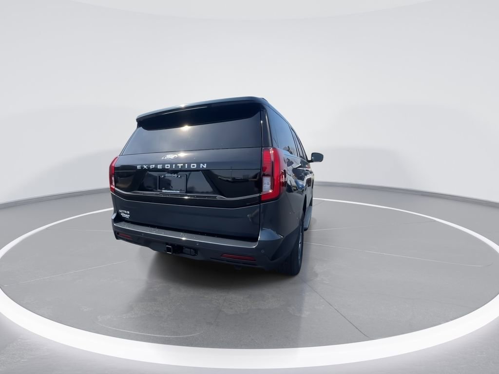 New 2026 Ford Expedition Active image 7