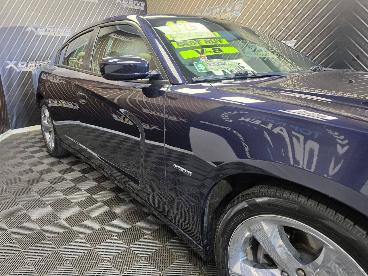 Used 2012 Dodge Charger R/T w/ Wheels & Tunes Group RWD image 8