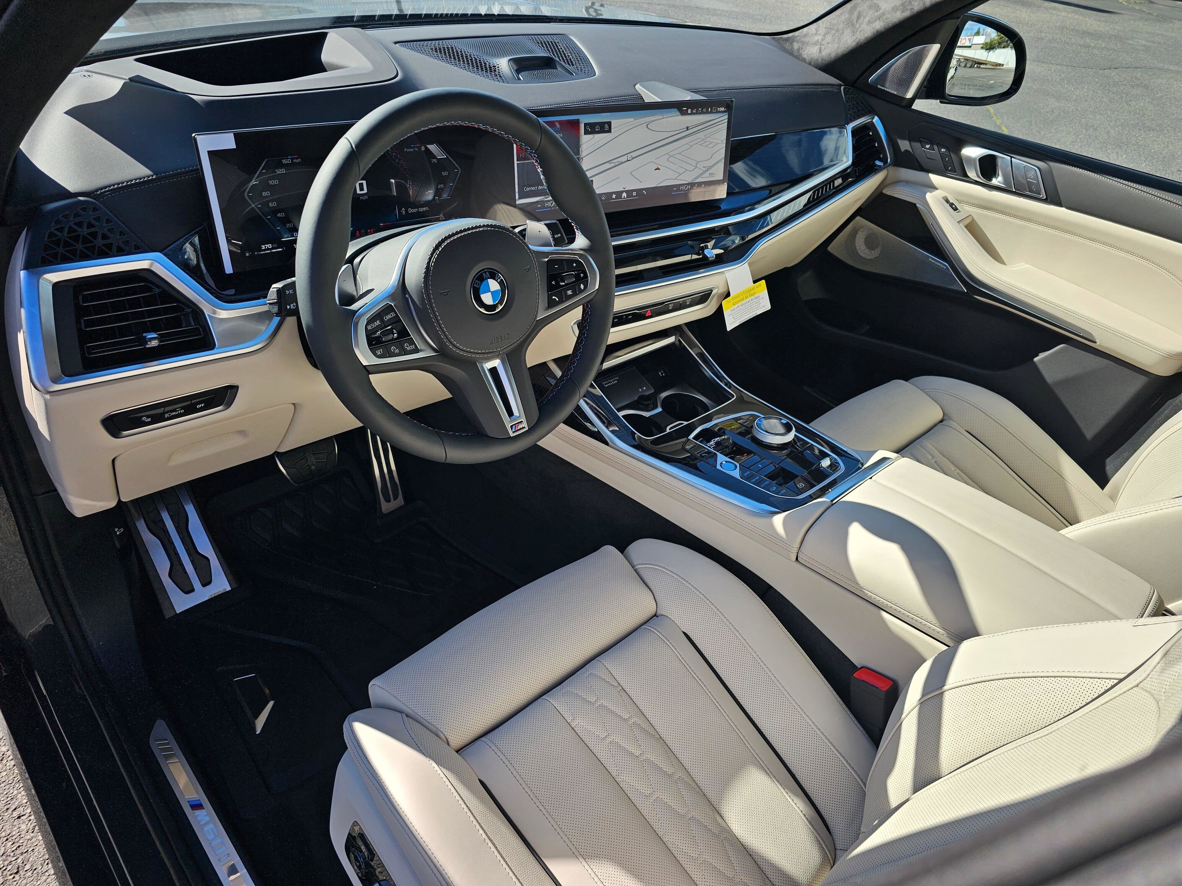 New 2026 BMW X7 M60i image 2