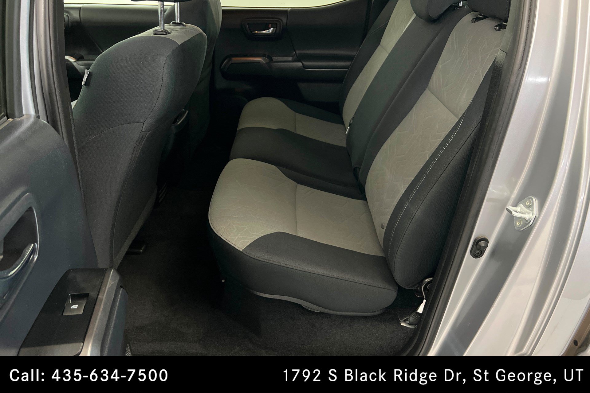 Used 2022 Toyota RAV4 XSE AWD/4WD image 20