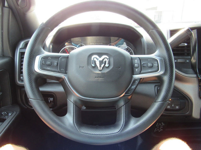 Used 2025 RAM 5500 Tradesman AWD/4WD image 33