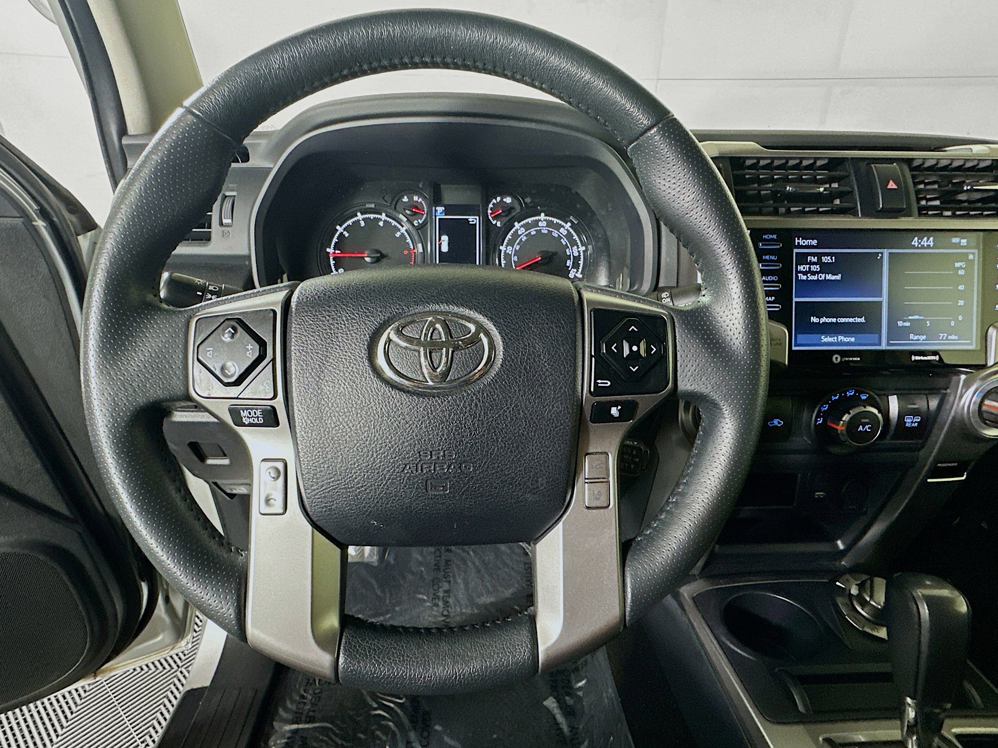 Used 2024 Toyota 4Runner SR5 AWD/4WD image 15
