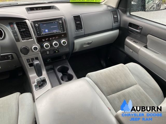 Used 2016 Toyota Sequoia SR5 image 31