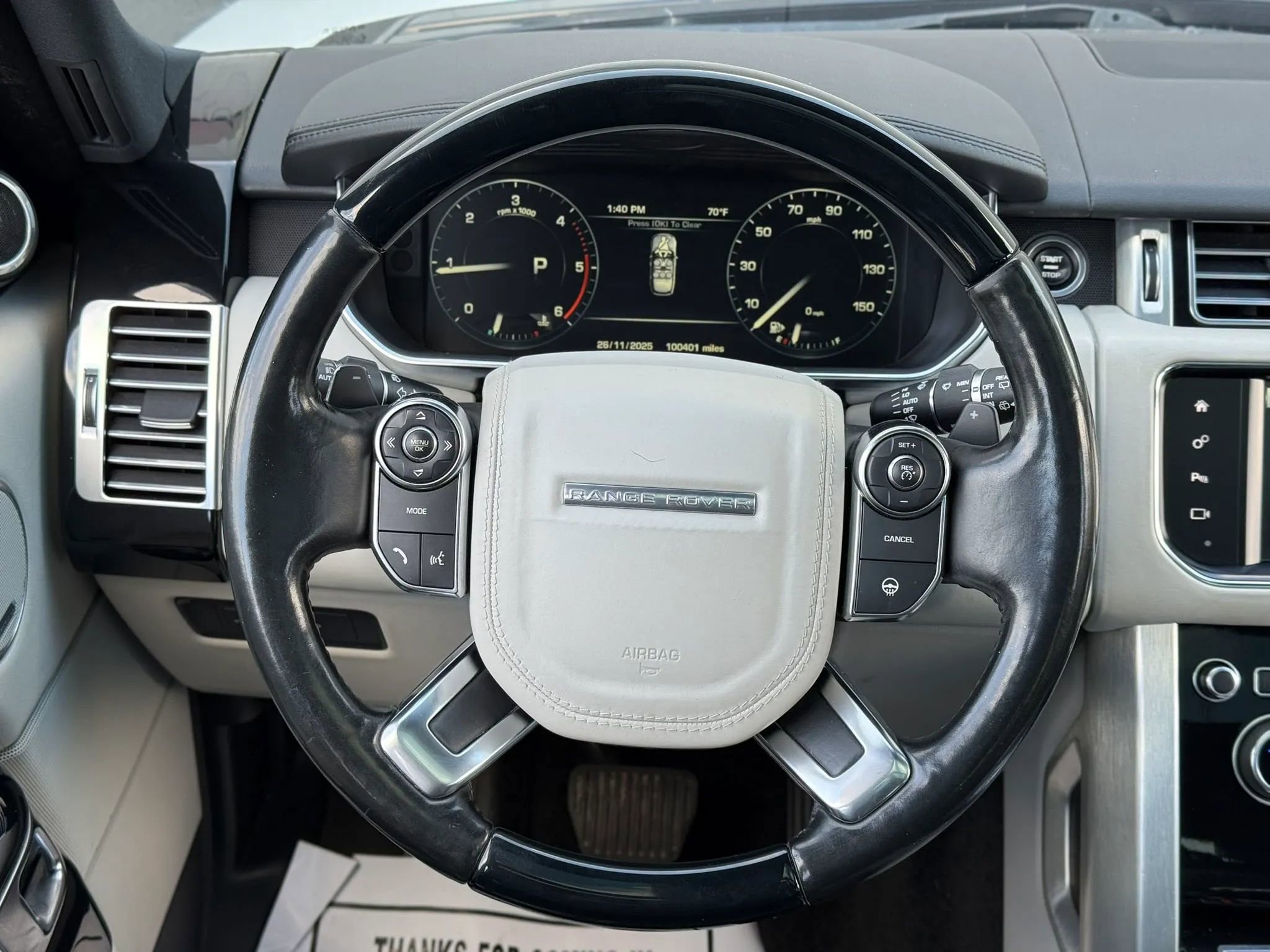 Used 2016 Land Rover Range Rover HSE image 15