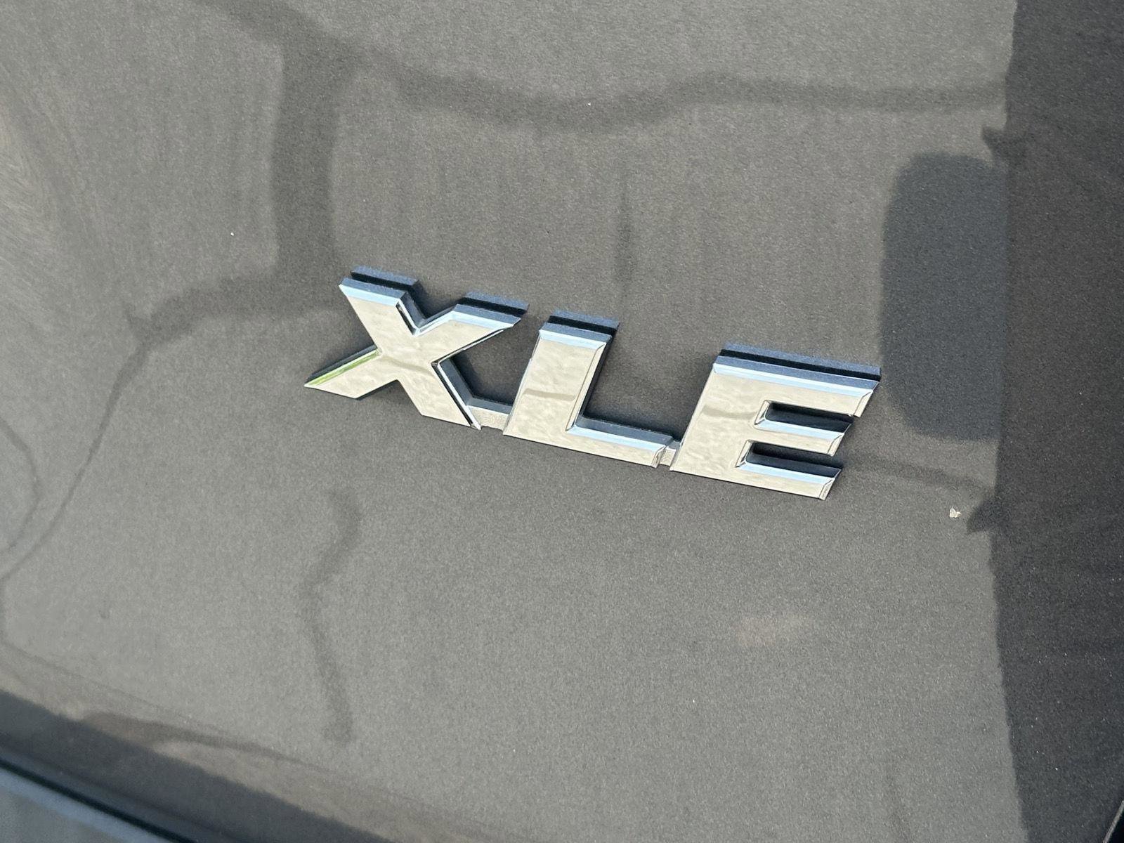 Certified 2022 Toyota RAV4 XLE Premium FWD image 10