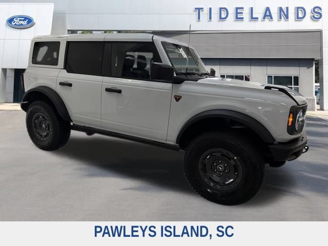 New 2025 Ford Bronco Badlands w/ Sasquatch Package AWD/4WD image 1