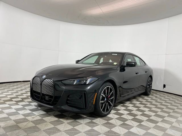 New 2026 BMW i4 xDrive40i w/ M Sport Package AWD/4WD image 3