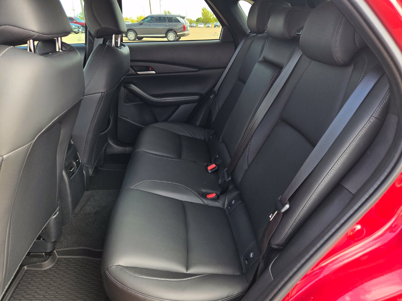 New 2026 MAZDA CX-30 AWD 2.5 S w/ Select Sport Pkg image 18