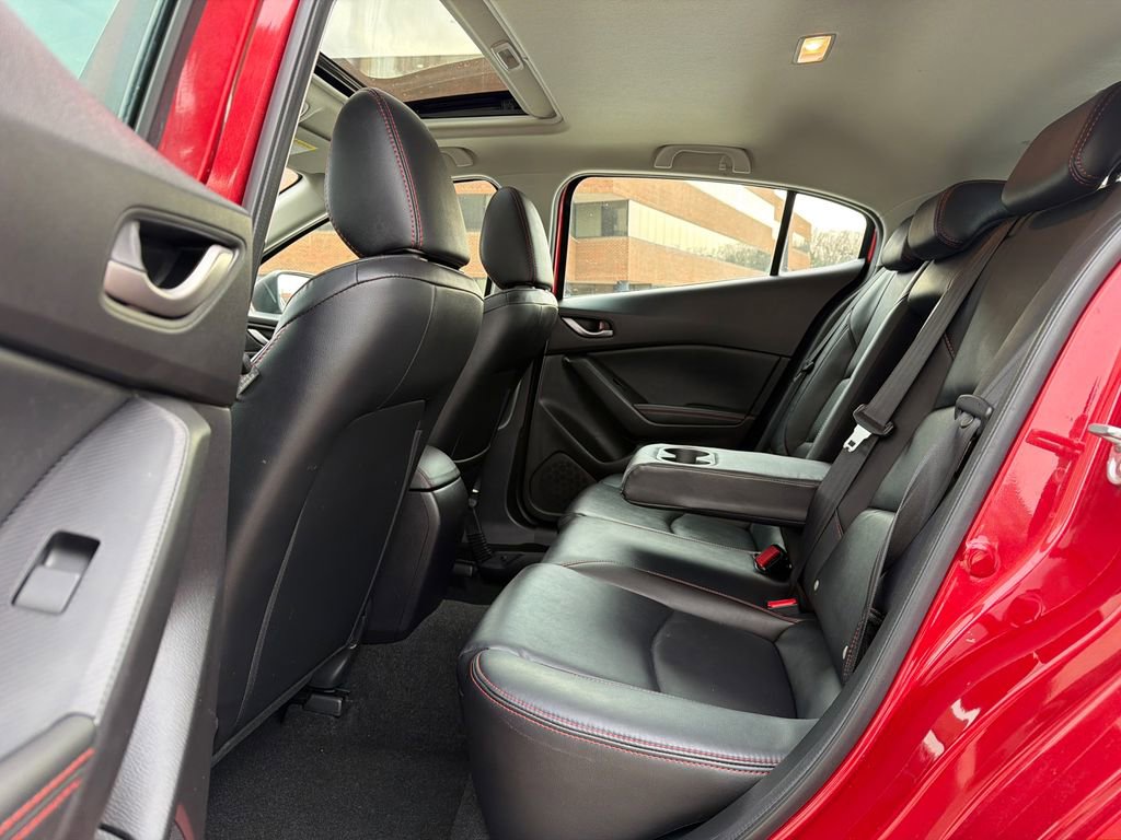 Used 2016 MAZDA MAZDA3 i Grand Touring image 15