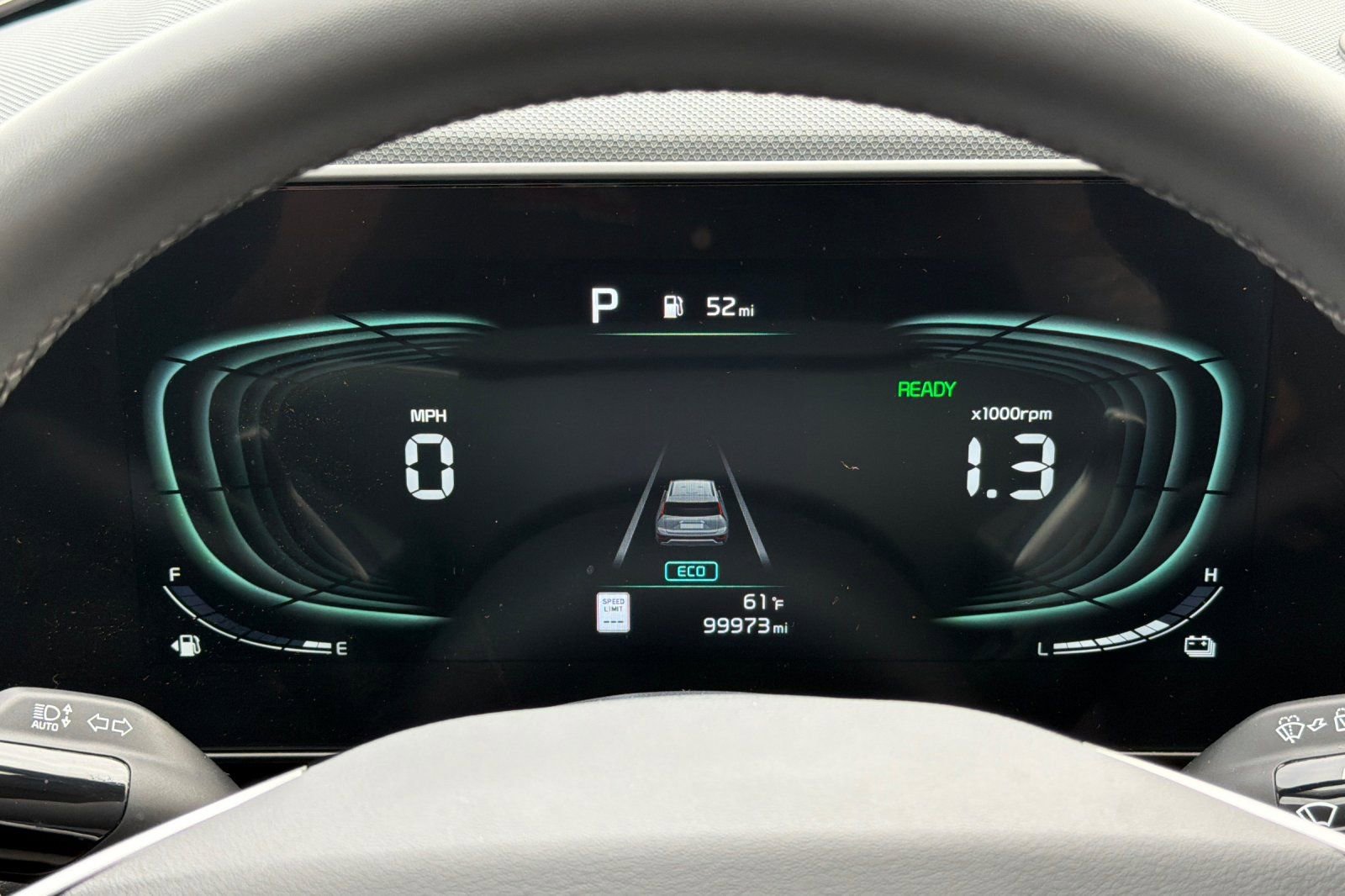 Used 2023 Kia Niro EX FWD image 25