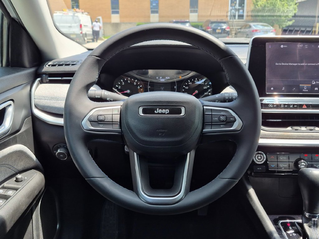 Certified 2022 Jeep Compass Latitude AWD/4WD image 13