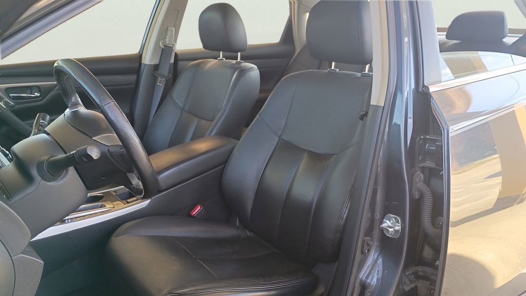 Used 2013 Nissan Altima 2.5 SL w/ 2.5 Moonroof Pkg image 26