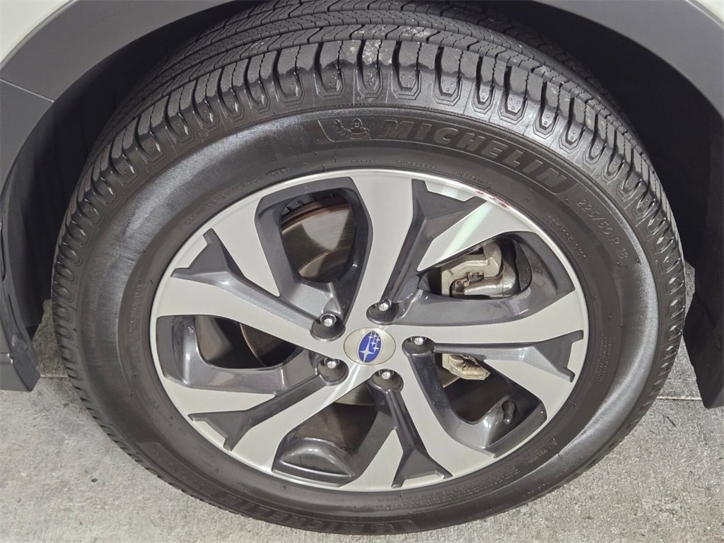 Used 2020 Subaru Outback Touring XT image 11
