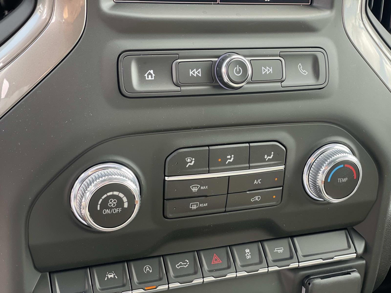 New 2026 GMC Sierra 1500 Pro w/ Pro Value Package image 16