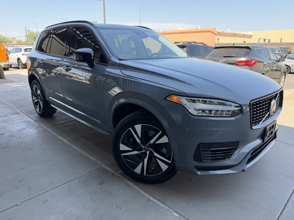 Used 2023 Volvo XC90 T8 Plus w/ Protection Package Premier AWD/4WD image 6