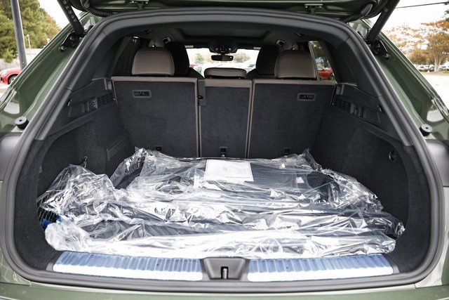 New 2025 Audi Q5 Prestige image 29