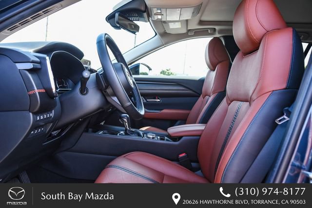 Certified 2025 MAZDA CX-50 2.5 Turbo w/ Accent Package image 17