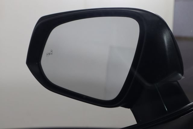 Used 2025 Toyota RAV4 XLE FWD image 35