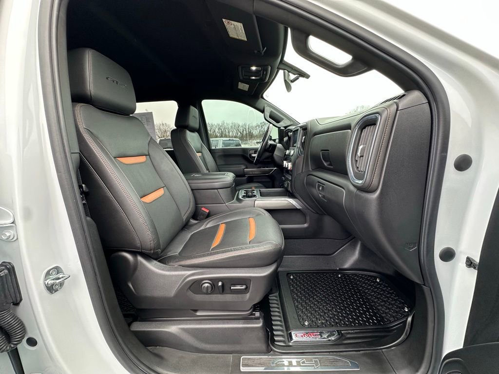 Used 2021 GMC Sierra 2500 AT4 w/ Gooseneck/5TH Wheel Package image 23