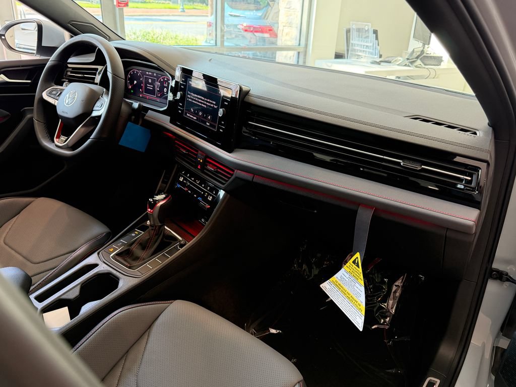 New 2027 Volkswagen Jetta GLI Autobahn FWD image 22