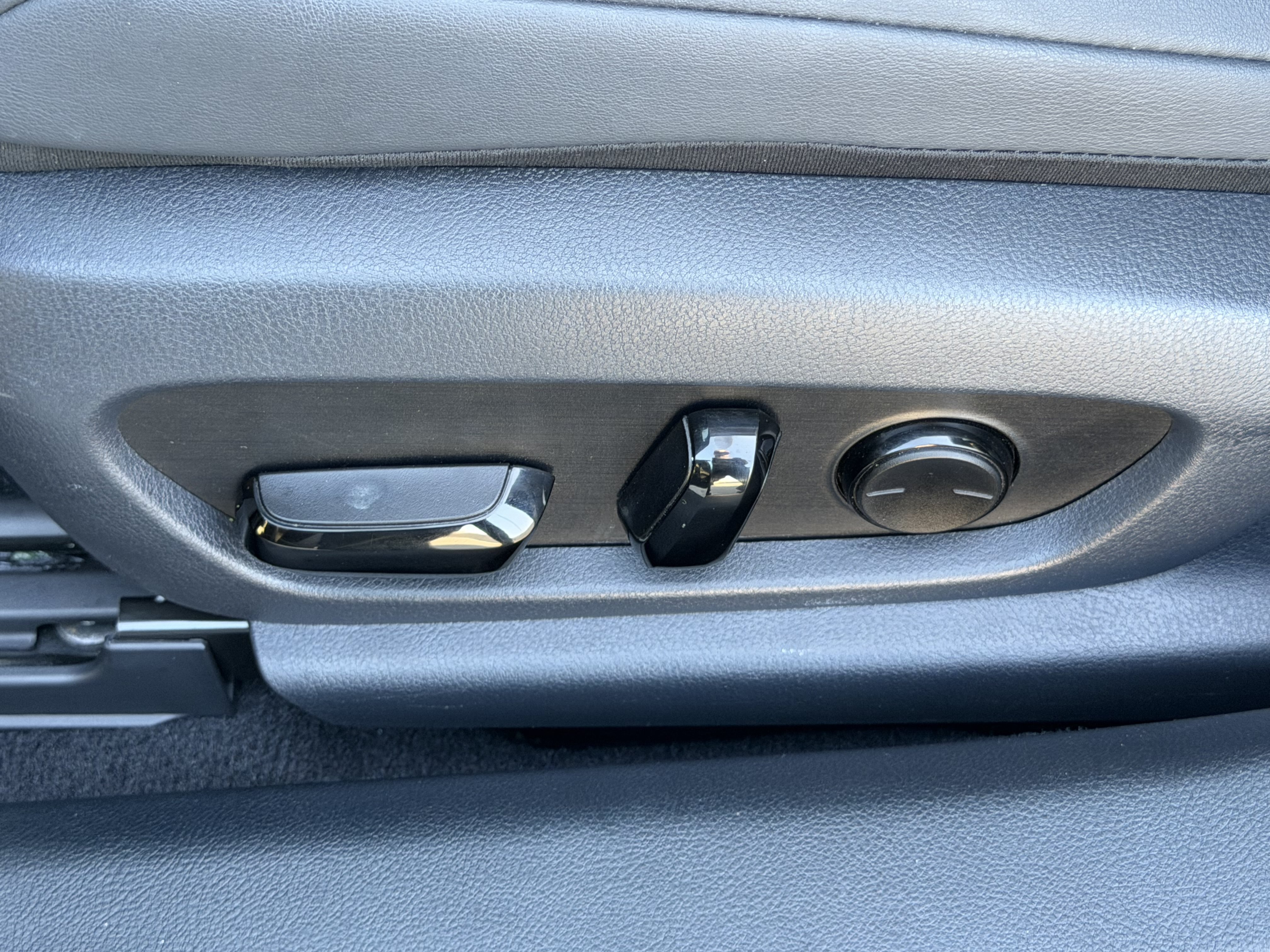 Certified 2024 Lexus ES 350 w/ Accessory Package (Z1) FWD image 22