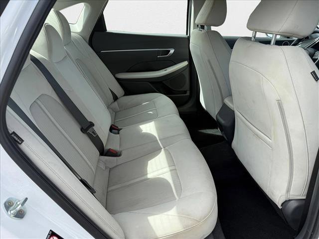 Used 2023 Hyundai Sonata SE image 19