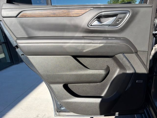 Used 2021 Chevrolet Tahoe Premier AWD/4WD image 19