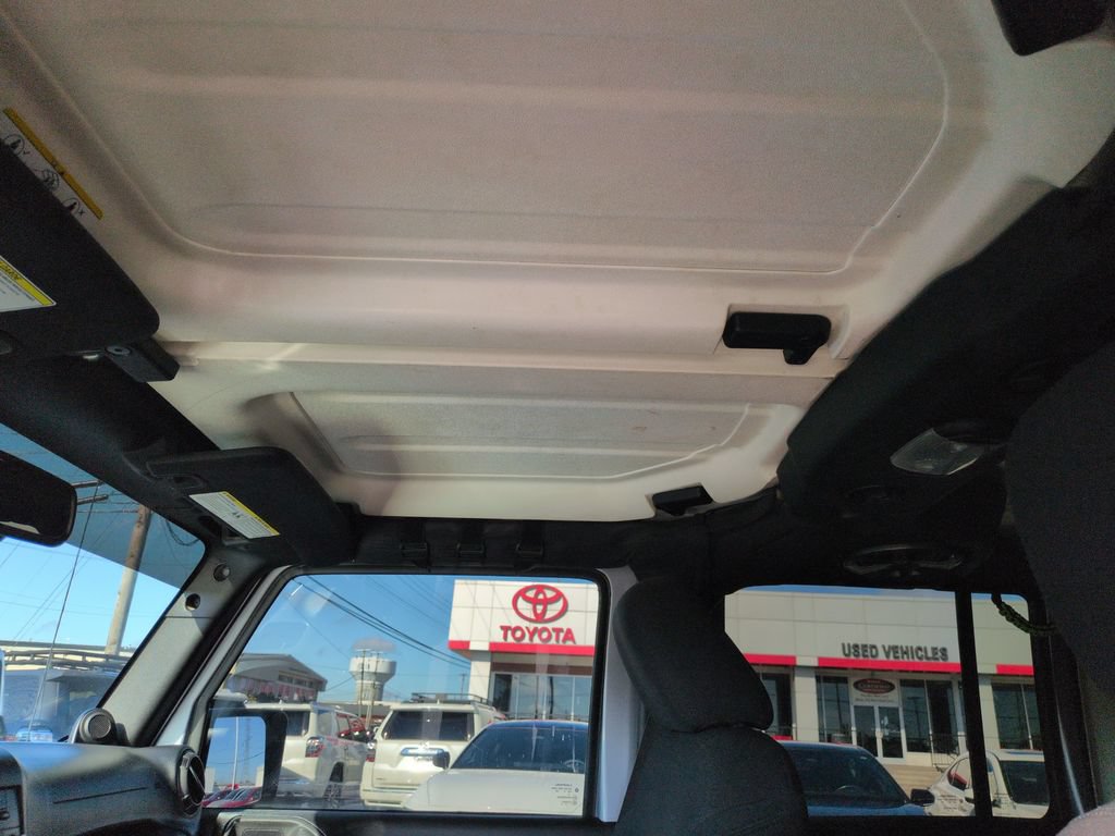 Used 2014 Jeep Wrangler Unlimited Sport w/ Quick Order Package 24S AWD/4WD image 20