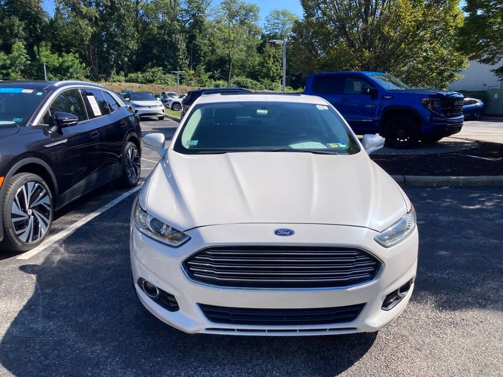 Used 2016 Ford Fusion Titanium AWD/4WD image 2