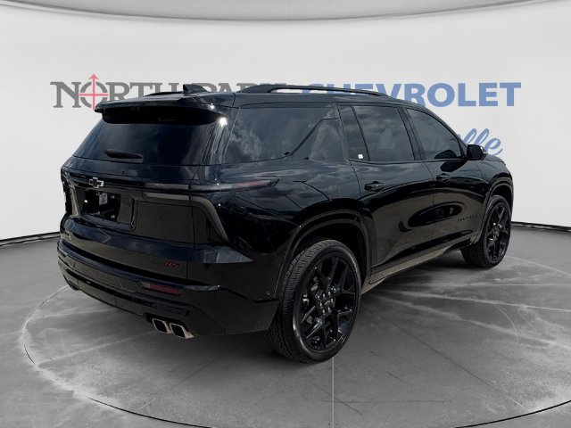 Used 2024 Chevrolet Traverse RS FWD image 3