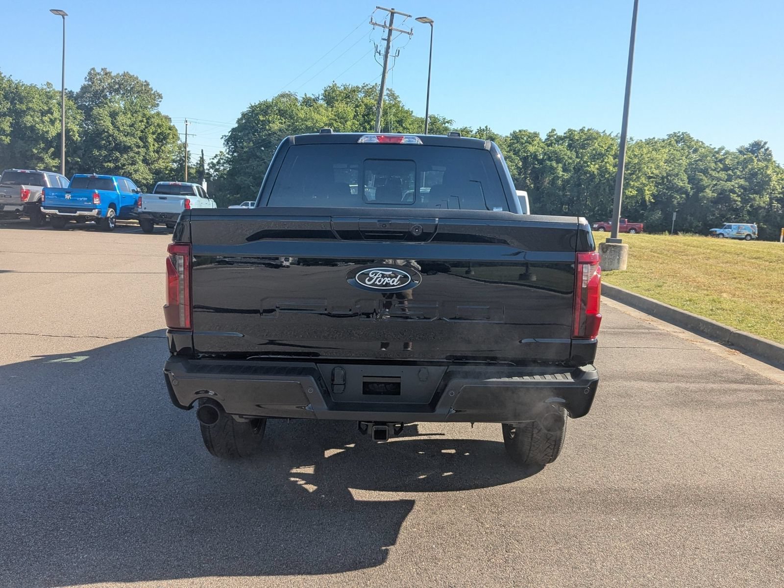 New 2026 Ford F150 XLT w/ Equipment Group 302A MID AWD/4WD image 4