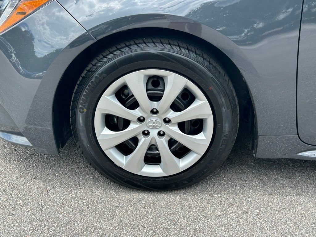 Used 2024 Toyota Corolla LE FWD image 47