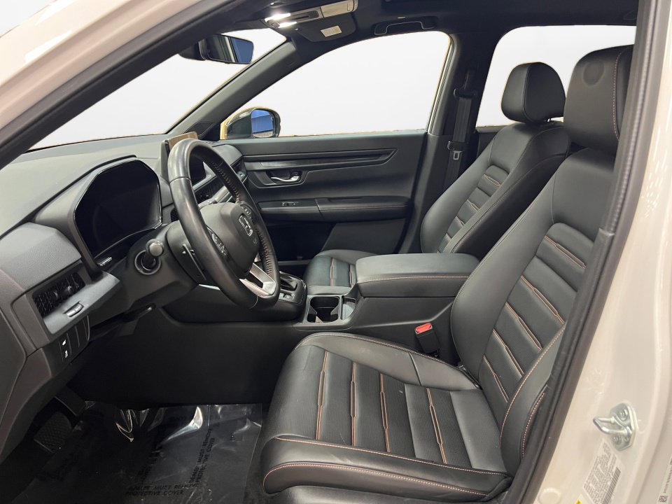 Certified 2025 Honda CR-V Sport-L image 9