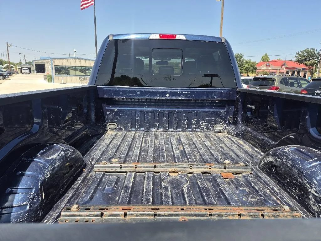 Used 2019 Ford F350 Lariat w/ Camper Package AWD/4WD image 9
