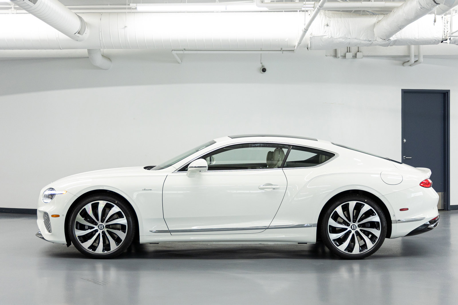 New 2026 Bentley Continental GT Azure AWD/4WD image 2
