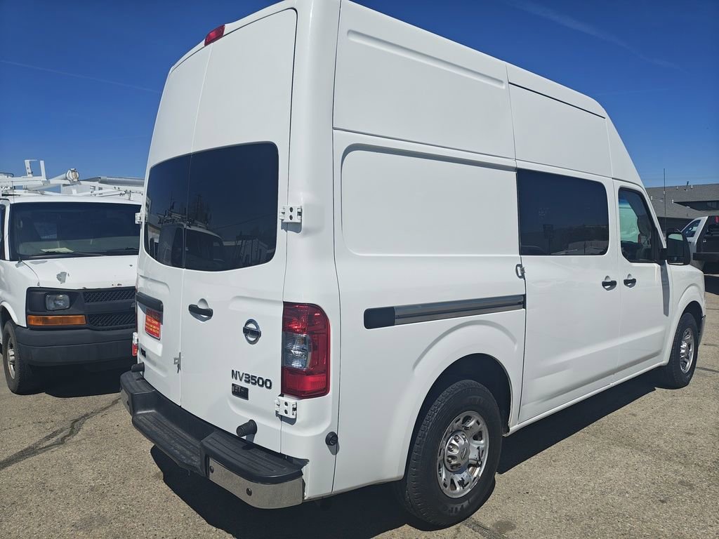 Used 2013 Nissan NV 3500 SV w/ Side Curtain Airbag Pkg image 3