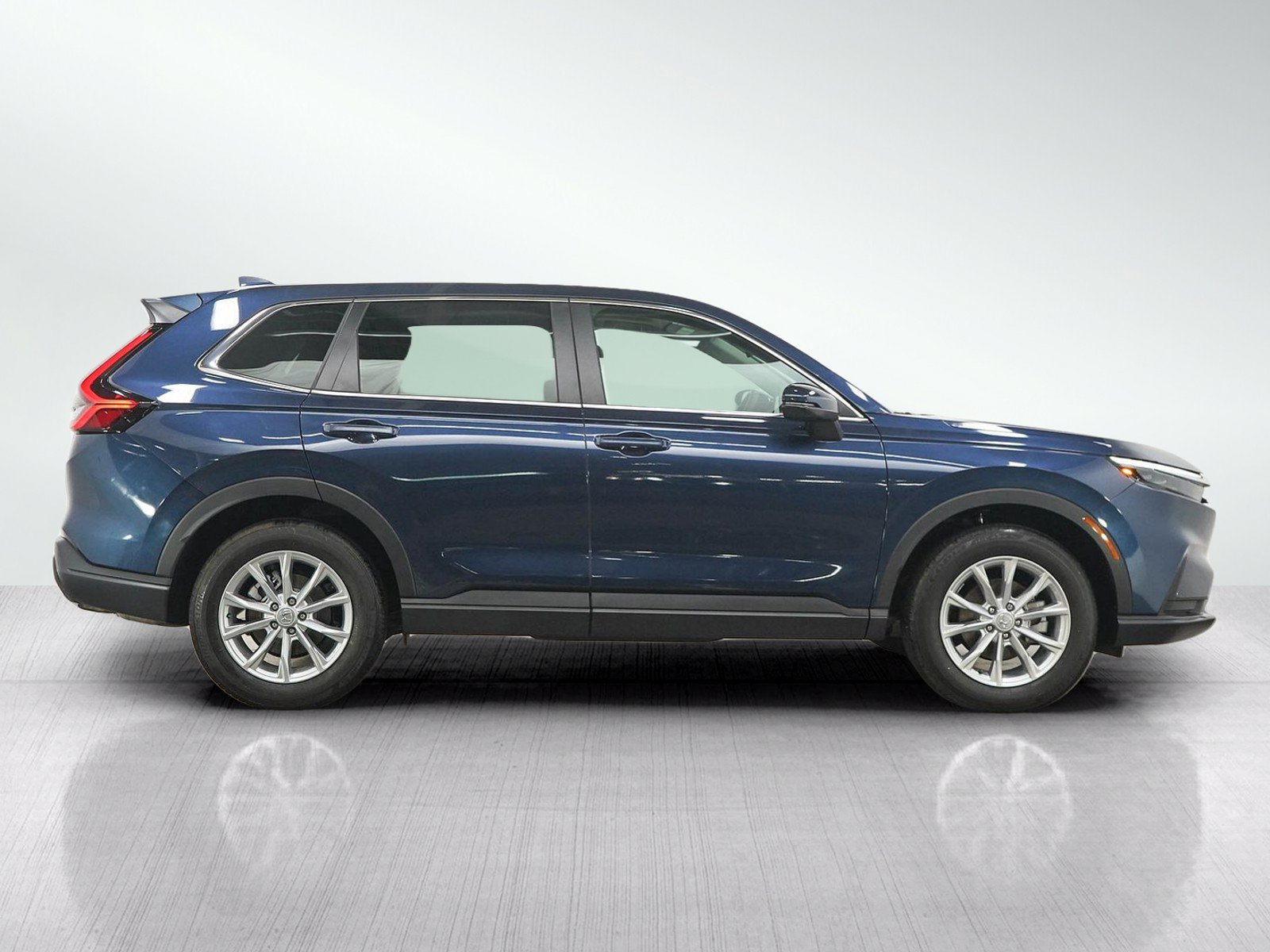Used 2025 Honda CR-V EX image 6